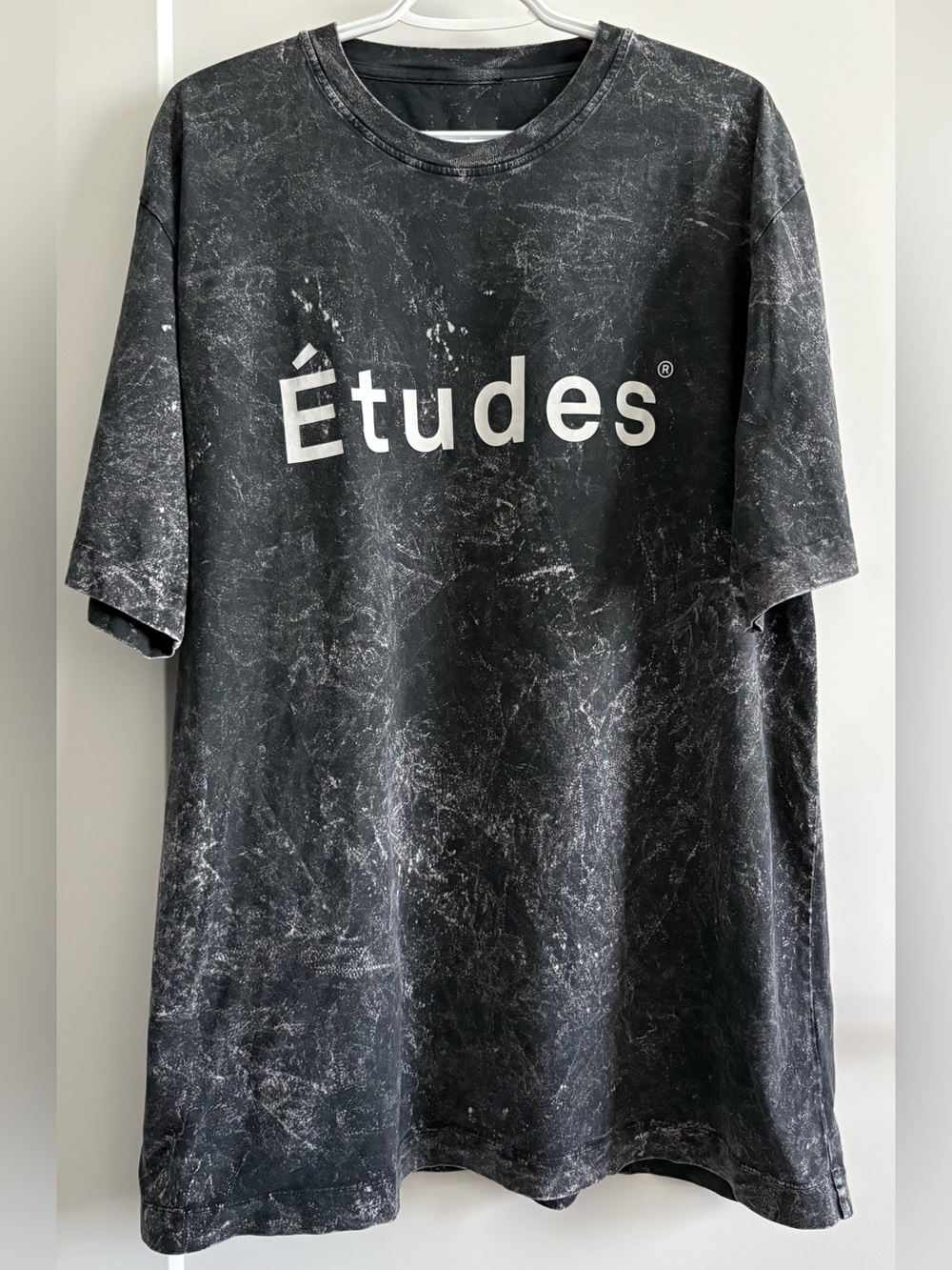 Etudes Black Marble-Print Logo Tee